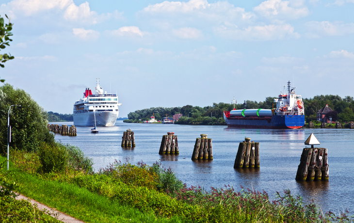 Schiffe auf dem Nord-Ostsee-Kanal