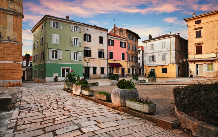 Porec,Istrien,Kroatien: alter Platz in der Altstadt